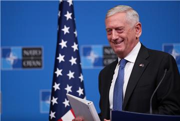 Trump ne zna hoće li Mattis otići