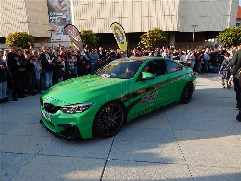 Varaždin ugostio Cars & Coffee automobilističku manifestaciju