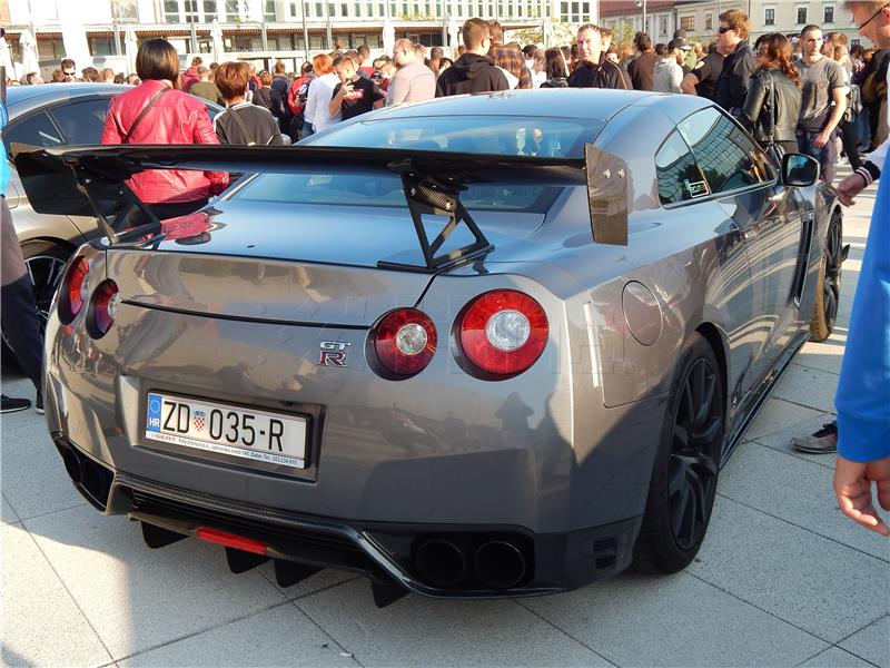 Varaždin ugostio Cars & Coffee automobilističku manifestaciju