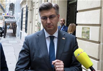 Plenković započeo radni posjet Francuskoj