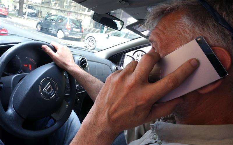 90% of Croatian drivers use mobile phone while driving