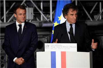 Macron podvukao crtu ispod nekoliko burnih mjeseci 