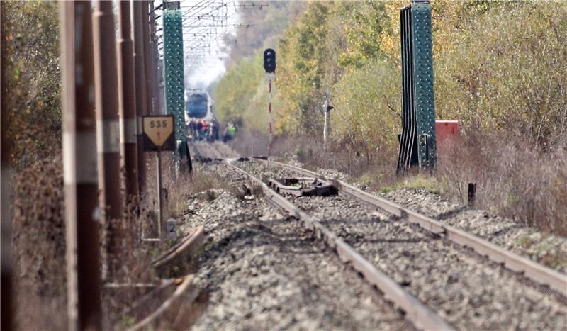 Vlak iskliznuo iz tračnica, nema ozlijeđenih