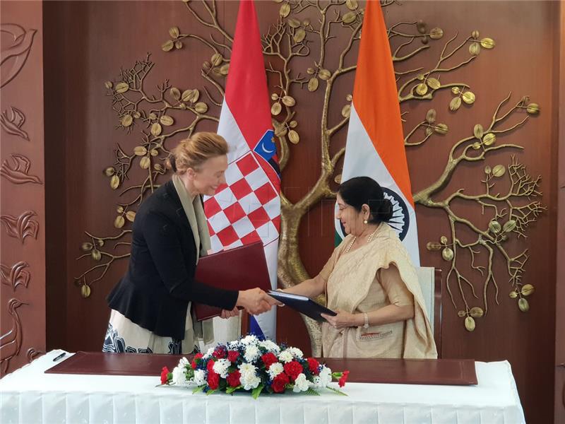 Croatian FM visits India