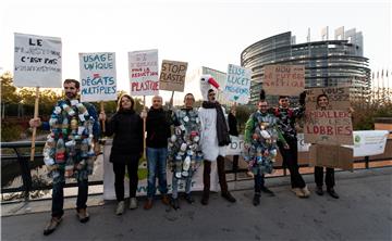 FRANCE EU PARLIAMENT PROTEST