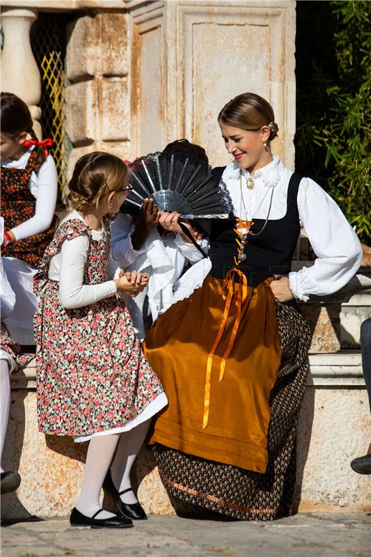  U Hvaru otvoreni Dani hrvatskog turizma