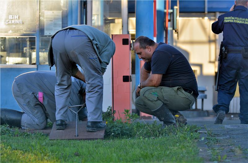 MUP: Policija na GP Maljevcu pripravna zaustaviti pokušaje ilegalnog prelaska granice Hrvatske