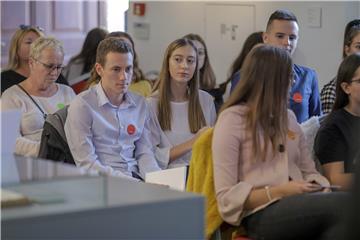 Vukovar: Održan Regionalni forum "Europa u Slavoniji-gospodarski rast i zapošljavanje"