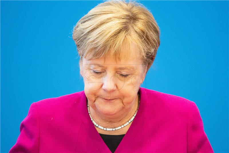 Merkel se više neće kandidirati na mjesto predsjednice CDU-a