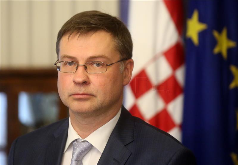 Dombrovskis says European Commission supports Croatia on euro journey