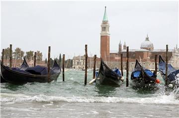 ITALY VENICE WEATHER