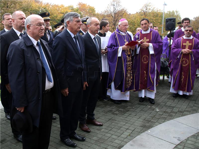 Misa zadušnica za poginule hrvatske branitelje u crkvi Sveta Mati Slobode na Jarunu