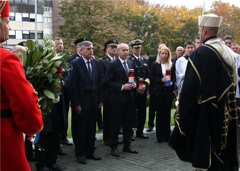 Misa zadušnica za poginule hrvatske branitelje u crkvi Sveta Mati Slobode na Jarunu