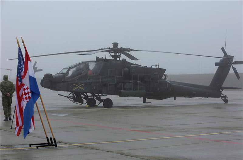 US attack helicopters land at Pleso airbase