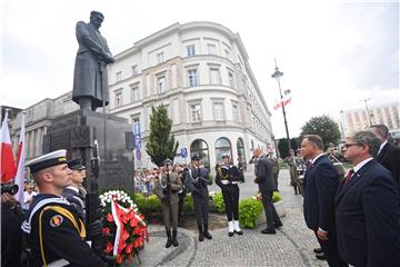 Poljska slavi 100 godina neovisnosti, izolirana i rastrgana podjelama