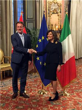 Croatian, Italian parliament speakers talk status of minorities