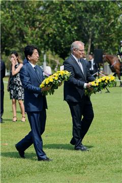 Shinzo Abe u Darwinu, 75 godina nakon japanskog bombardiranja