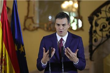 Španjolski premijer Pedro Sanchez se na Kubi zalaže za gospodarsko otvaranje otoka