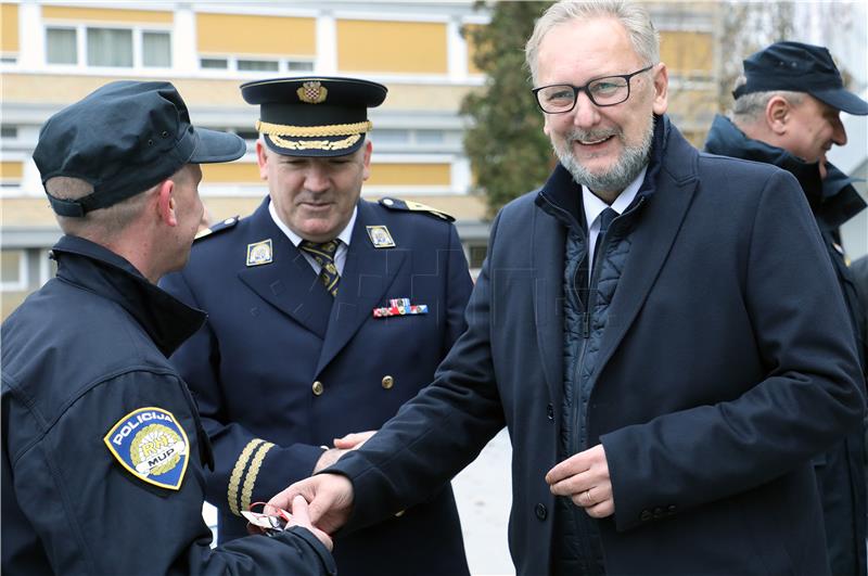 Primopredaja vozila nabavljenih iz projekta „Nabava terenskih vozila za nadzor vanjske granice"