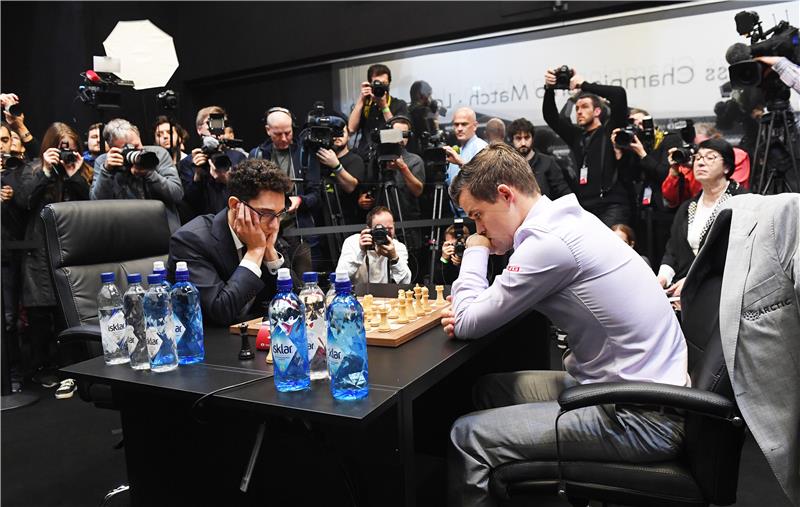 Šah: Carlsen obranio naslov