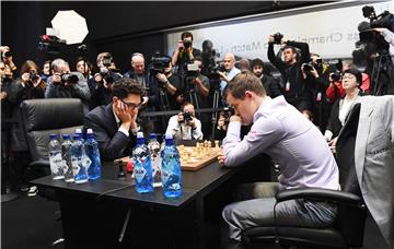 Šah: Carlsen obranio naslov