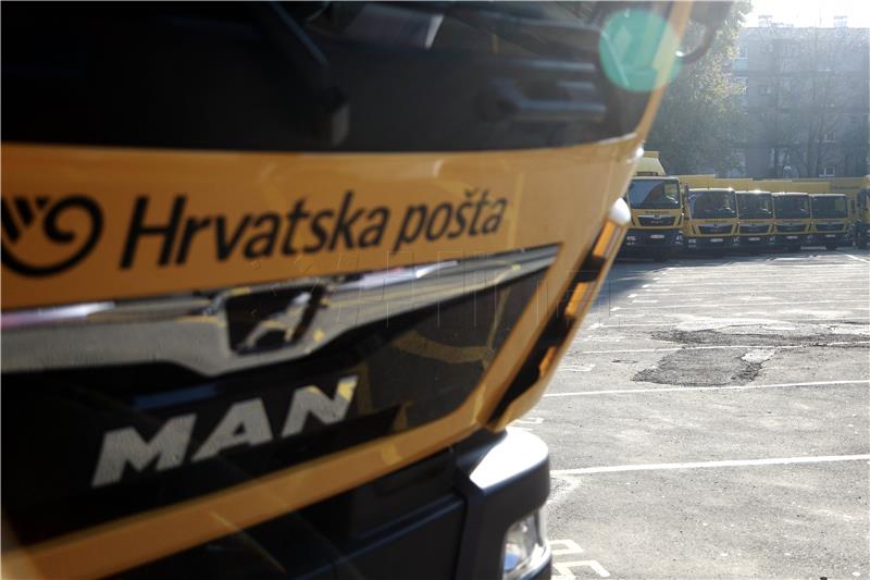 Tvrtka MAN Importer Hrvatska uručila Hrvatskoj pošti 17 novih teretnih vozila