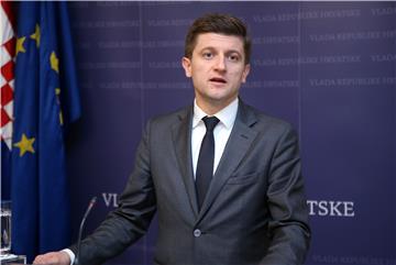 Guverner HNB-a Boris Vujčić i ministar financija Zdravko Marić održali konferenciju za medije 