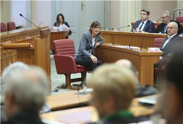 Sabor: Međunarodni dan invalida posvađao SDP-ovku i HDZ-ovku