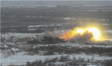 UKRAINE CRISIS MILITARY EXERCISES