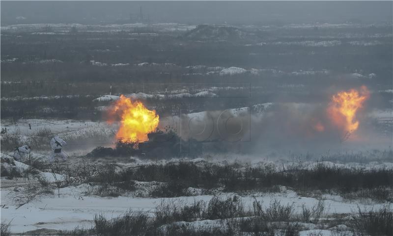 UKRAINE CRISIS MILITARY EXERCISES