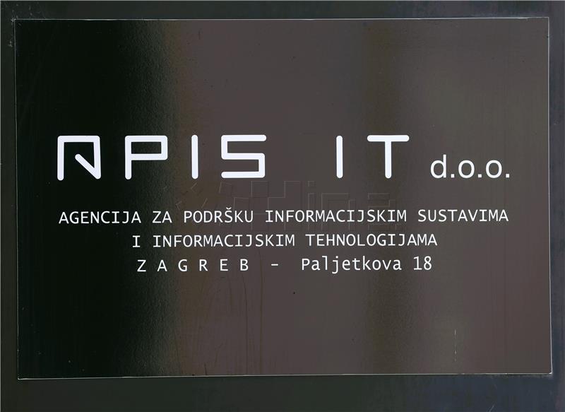 Kutije s potpisnim listama referendumskih inicijativa iz APIS IT-a vraćene u Sabor