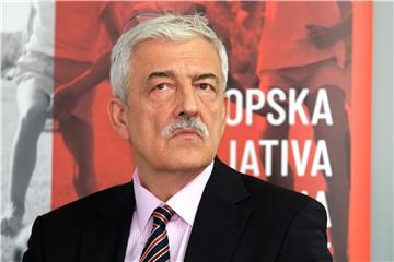 Okrugli stol "Debljina djece - začetci cjeloživotne bolesti“