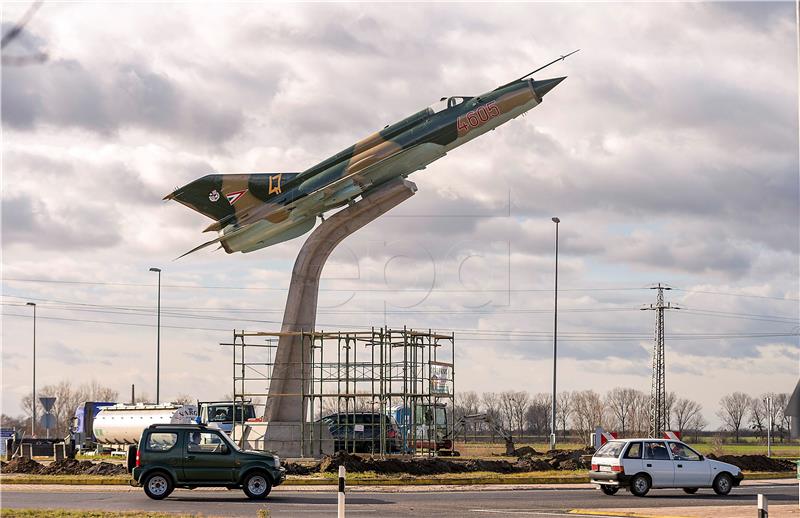 HUNGARY MIG 21 MONUMENT