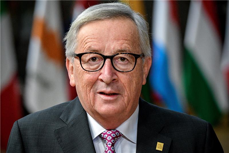 Juncker: EU nudi pojašnjenja dogovora o brexitu ali neće o njemu pregovarati