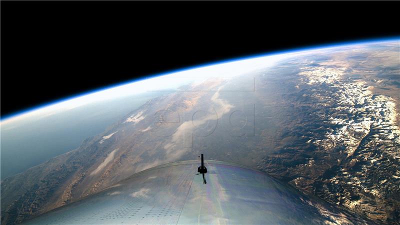 OUTER SPACE USA VIRGIN GALACTIC SPACE FLIGHT