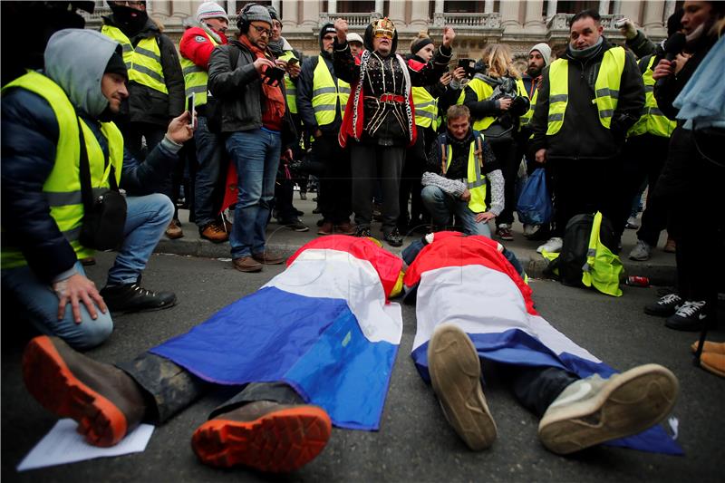 FRANCE PROTEST YELLOW VESTS