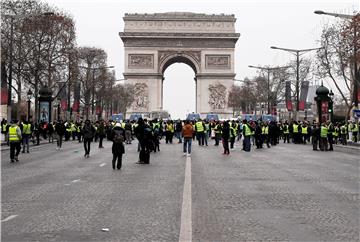 FRANCE PROTEST YELLOW VESTS