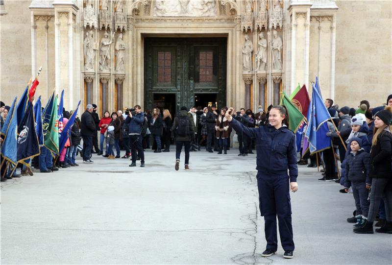 Savez izviđača Hrvatske organizirao donošenje Betlehemskog svjetla mira u Hrvatsku