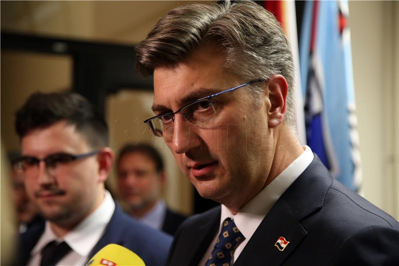 Plenković: Na Vijeću za nacionalnu sigurnost spomenuta "afera SMS"