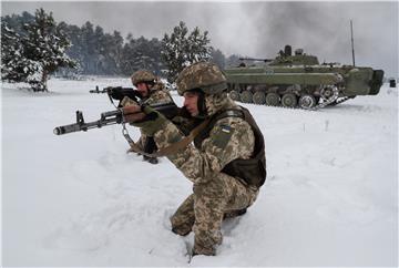 UKRAINE DEFENCE CRISIS RESERVISTS EXERCISES