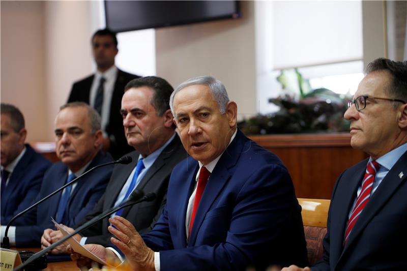 MIDEAST ISRAEL GOVERNMENT CABINET MEETING