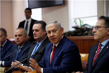 MIDEAST ISRAEL GOVERNMENT CABINET MEETING