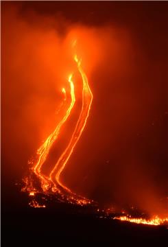 ITALY EYNA VOLCANIC ERUPTION