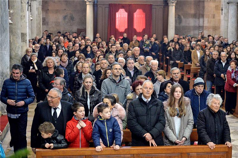 Božićno misno slavlje u katedrali sv. Stošije u Zadru