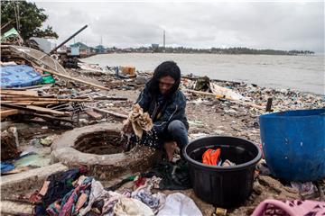 INDONESIA TSUNAMI AFTERMATH