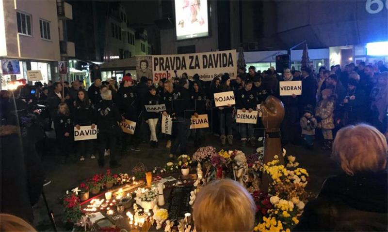 Prosvjednici "Pravde za Davida" onemogućili koncert u Banjoj Luci 