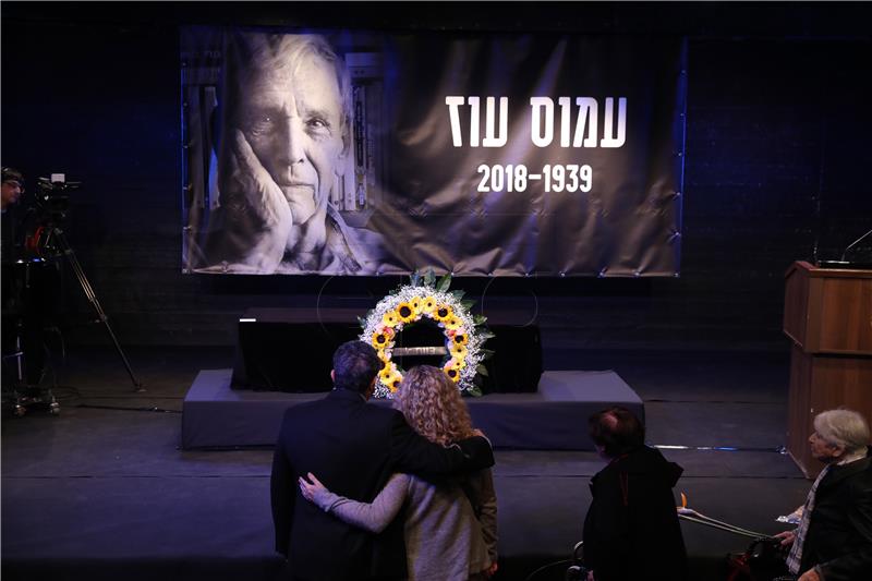 MIDEAST ISRAEL LITERATURE AMOS OZ OBIT