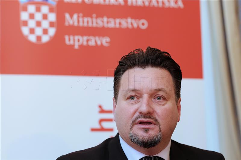 Ministarstvo uprave: Početkom 2019. uspostavlja se CDU - građani će prava ostvarivati bez donošenja dokumenata