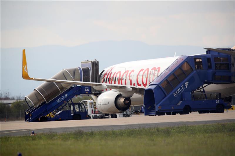 Danski novinari više neće putovati avionom na domaćim linijama