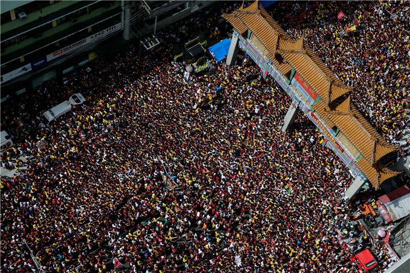 Procesija u počast Crnog Nazarećanina na Filipinima 